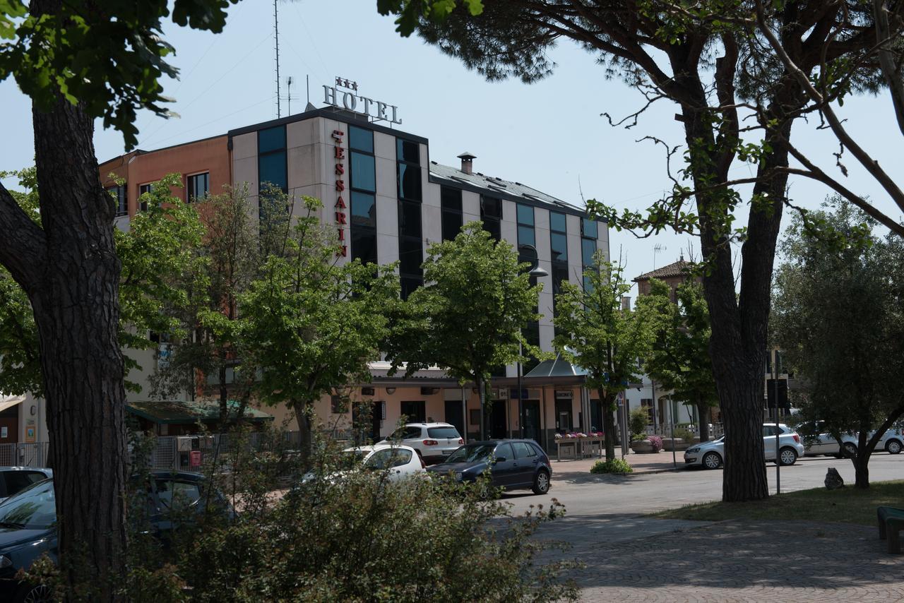 Hotel Tessarin Taglio di Po Exterior foto